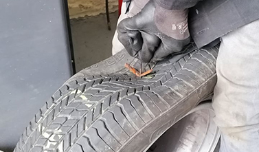 pneuservis presov oprava defektu